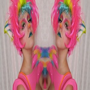 Meet your Posher, Lee